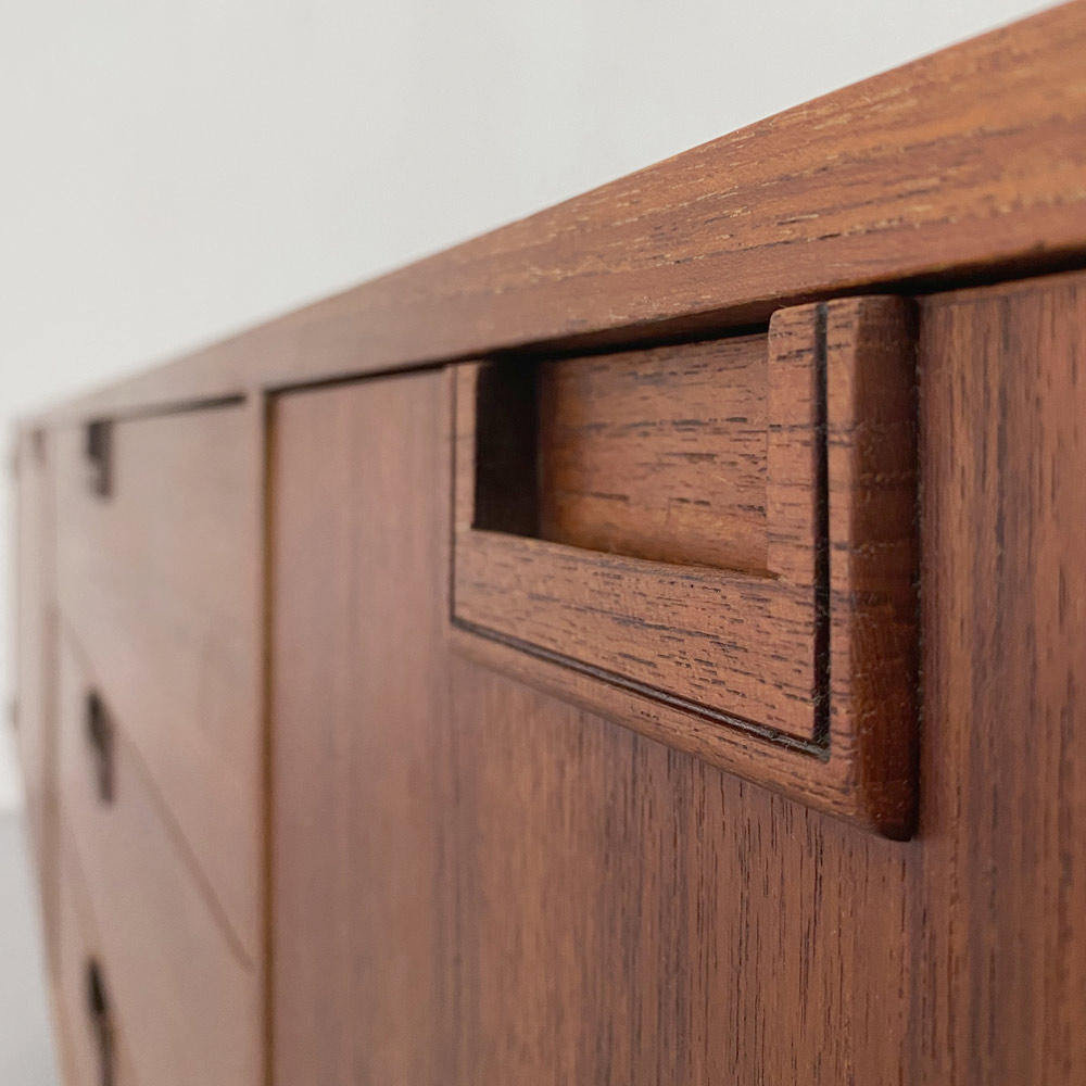 Fristho Watting Sideboard, Teak furniert