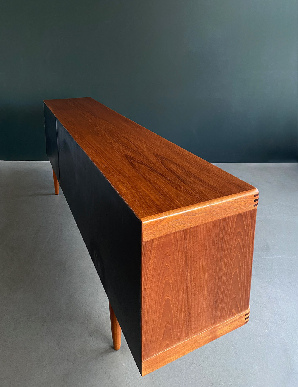 Teak Holz Bramin Sideboard