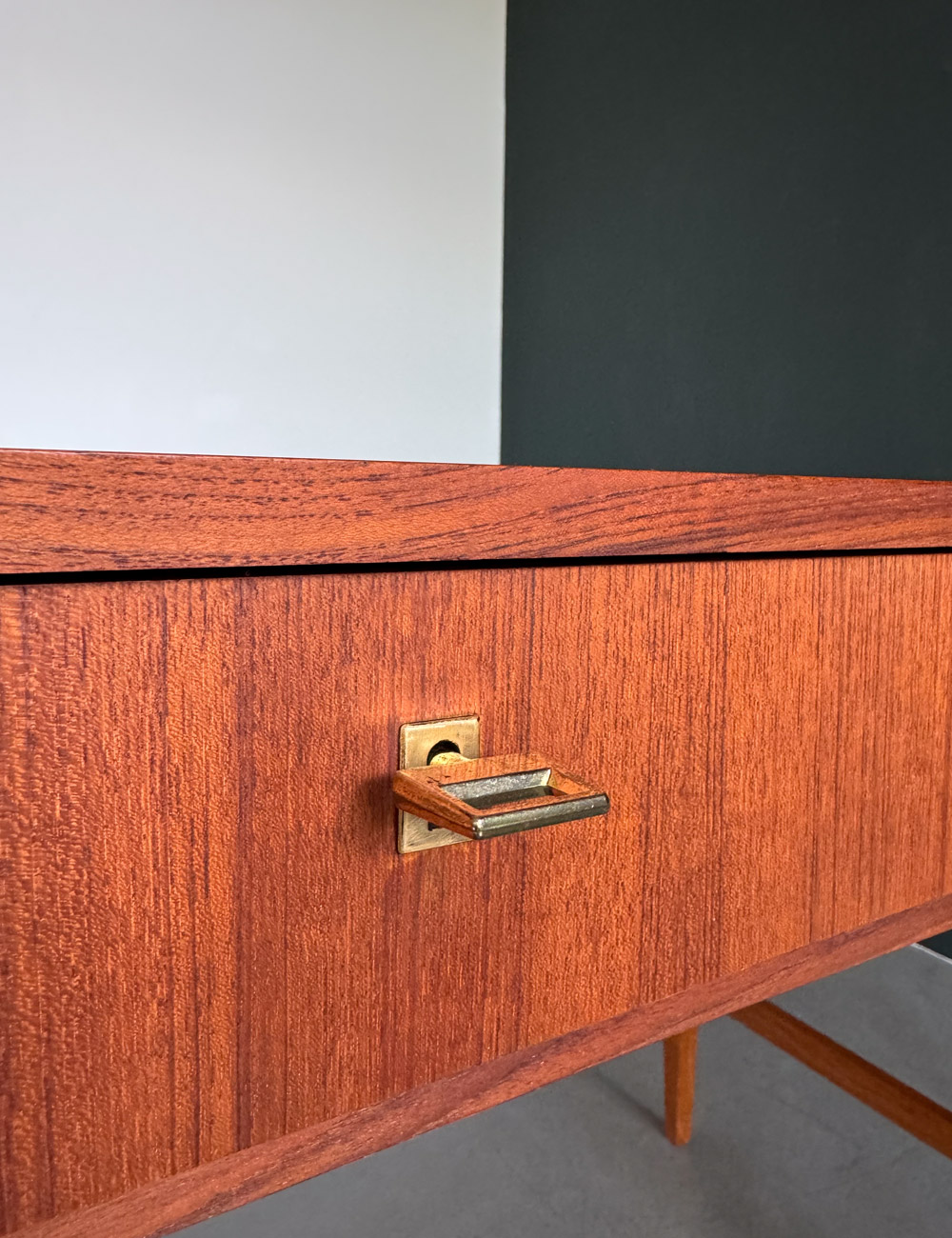 teakdesk midcenturyfurniture schreibtisch 60er