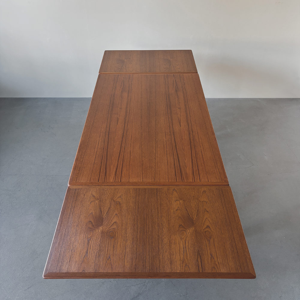 Dänischer Esstisch, Omann Jun