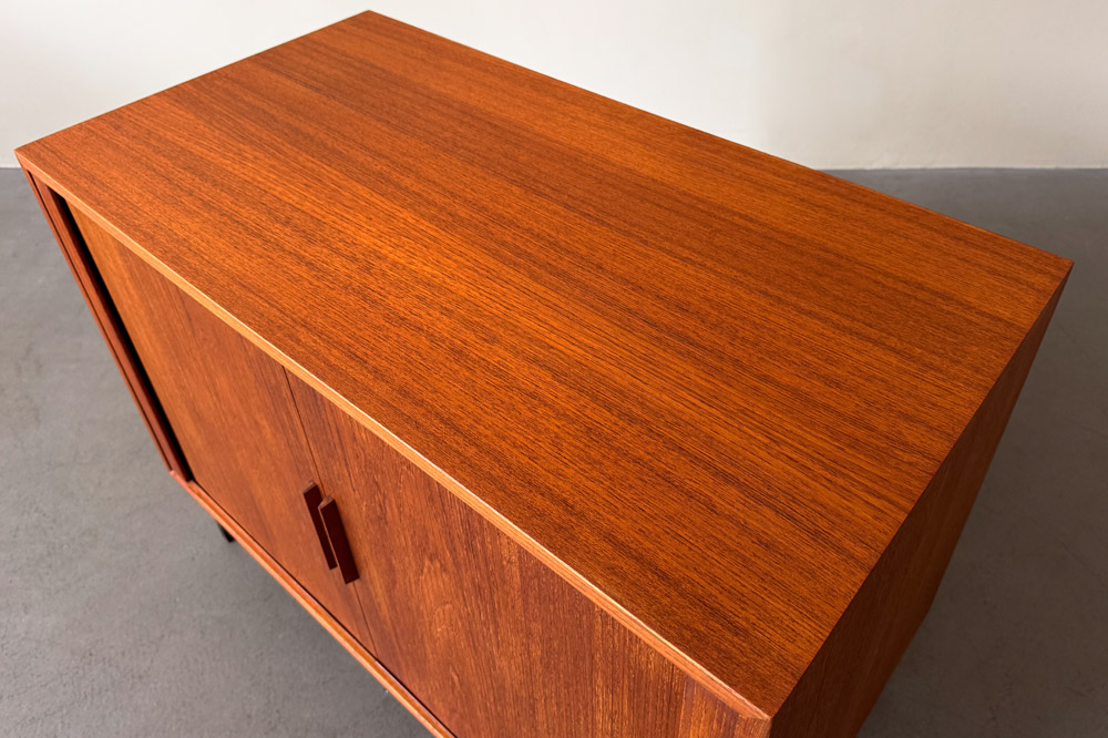 sideboard kristiansen klein dänemark.jpg