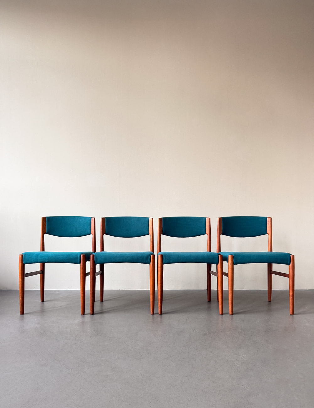 Grete Jalk Teakstühle Glostrup