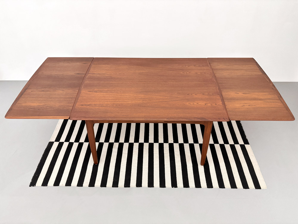 Knudsen Esstisch 60er-Jahre