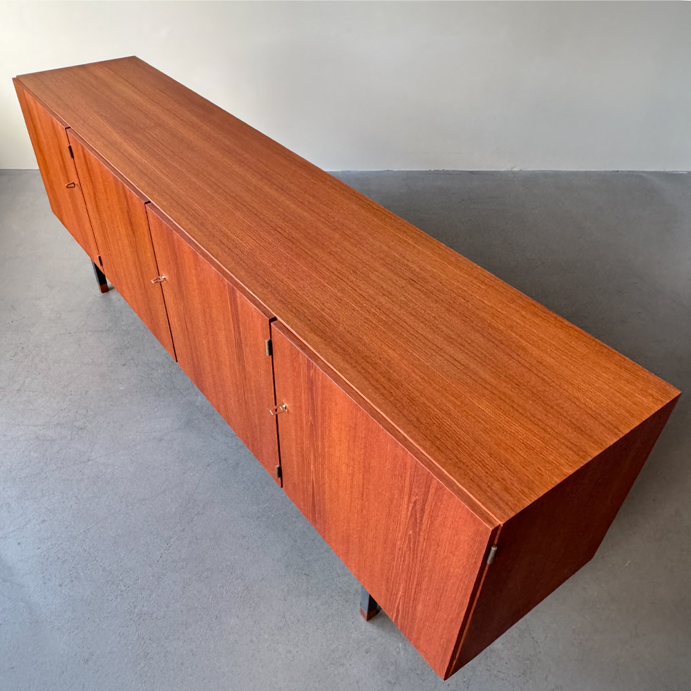 Teak Sideboard aufgearbeitet geölt