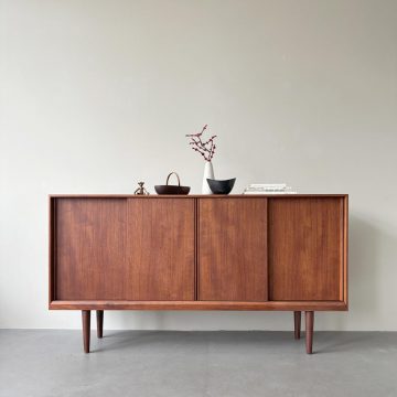 Highboard mit Schiebetüren Teakholz