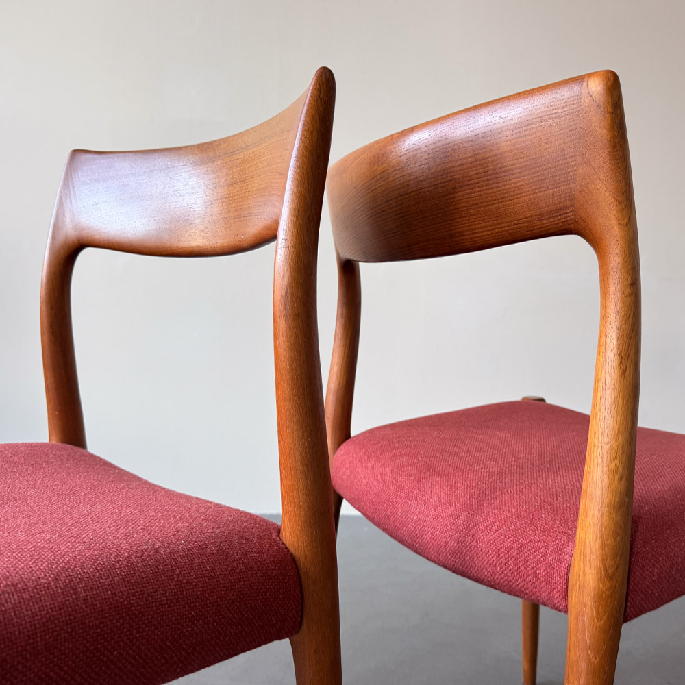 Møller 77 Teak Esszimmerstühle