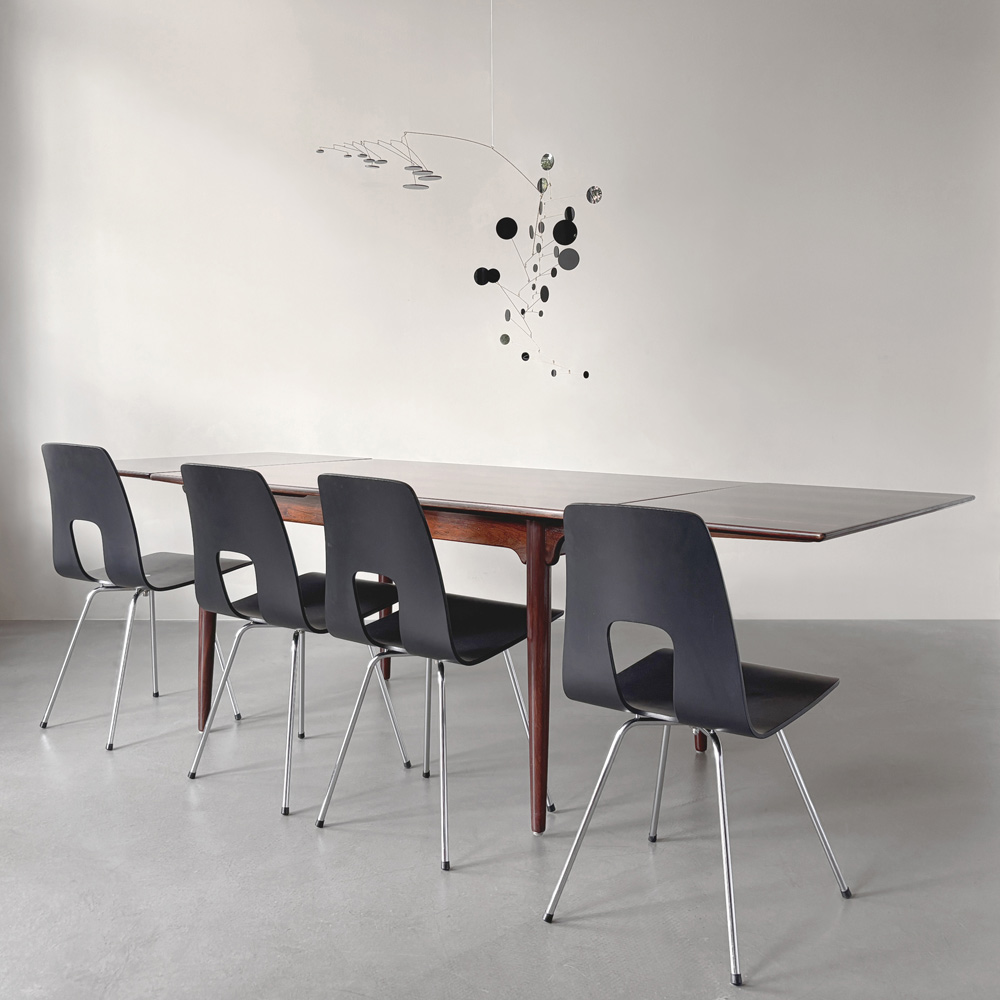 Esstisch Modell 54, Omann Jun. Danish Design