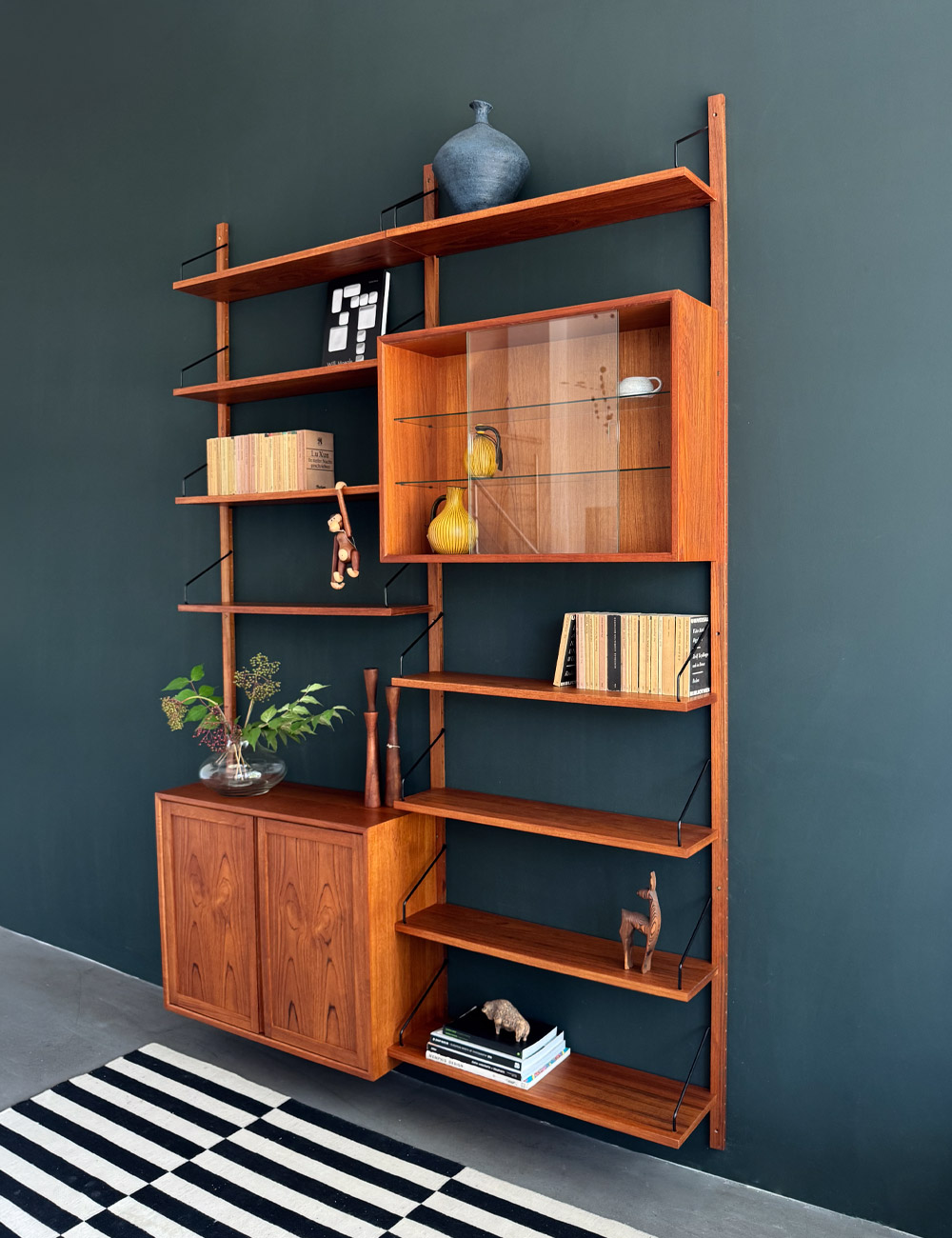 Dänisches Teak Wandregal cado